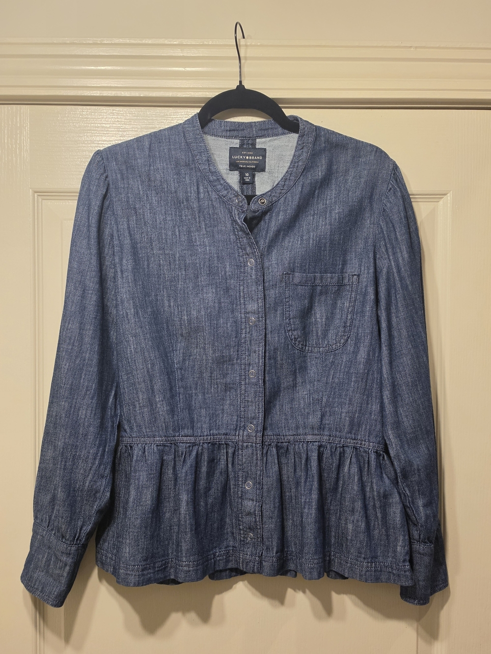 Lucky Brand Women's Blue Denim Peplum Button-Front Top